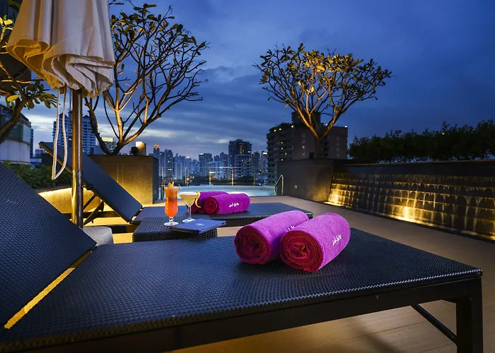 Muu Bangkok, Small Luxury Of The World