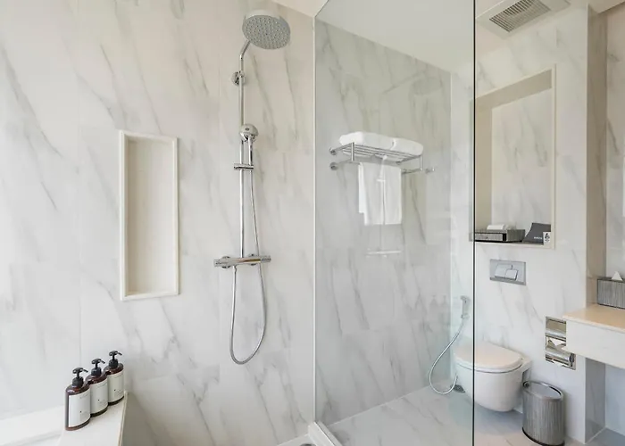 Muu Bangkok, Kleine Luxe De Wereld 5*