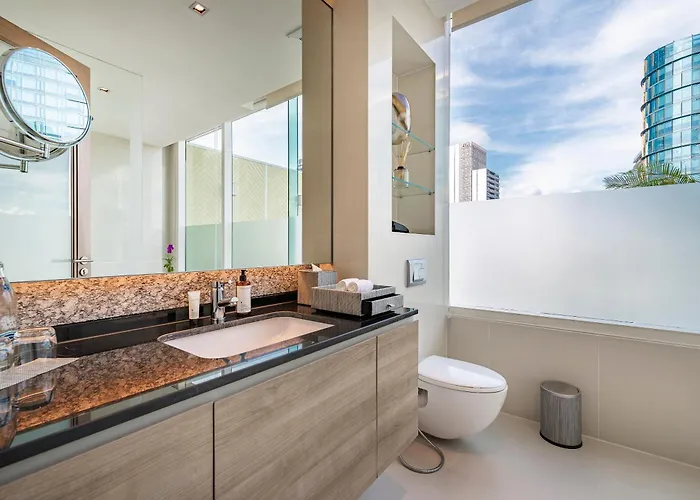 Muu Bangkok, Kleine Luxe De Wereld 5* Bangkok