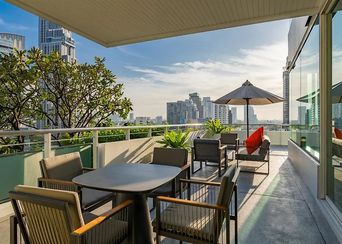 Muu Bangkok, Kleine Luxe De Wereld Bangkok