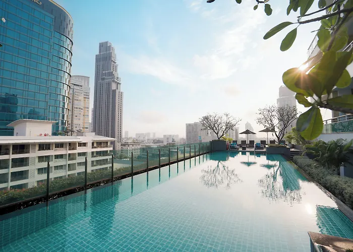Muu Bangkok, Small Luxury Of The World 5*